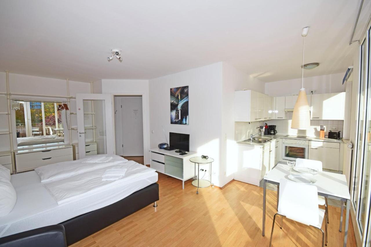 Habitat Apartment *