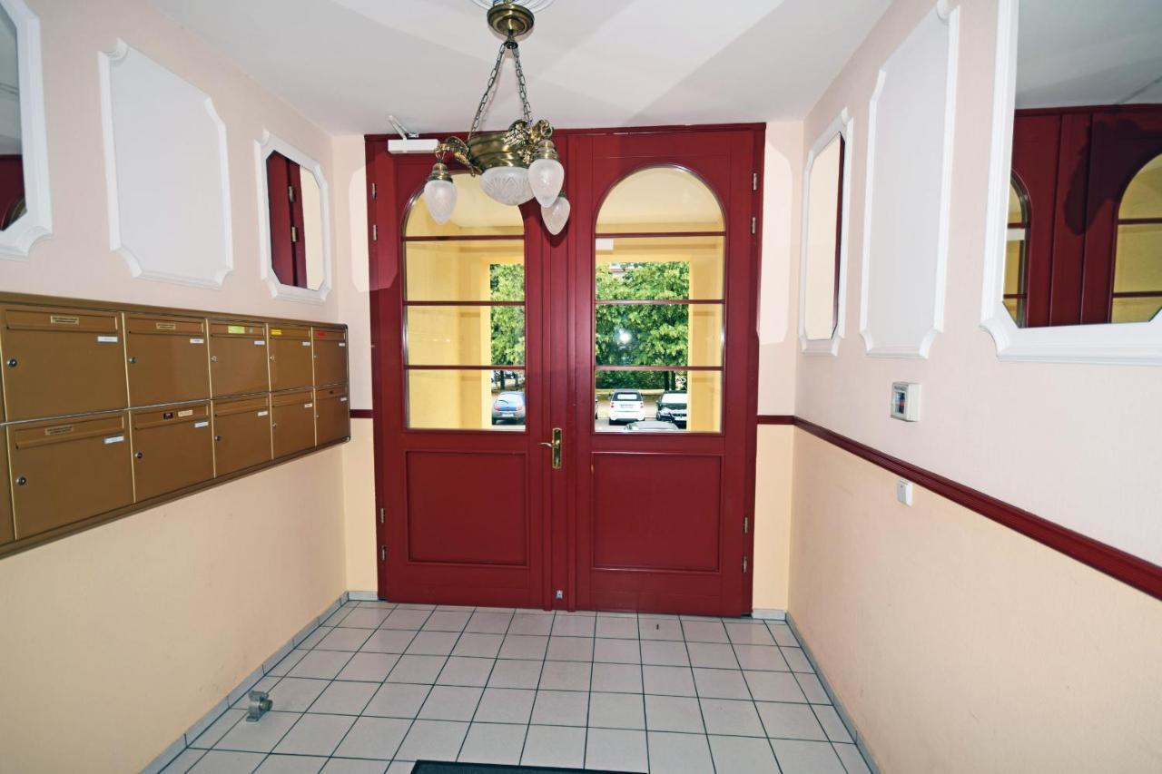 Habitat Apartment